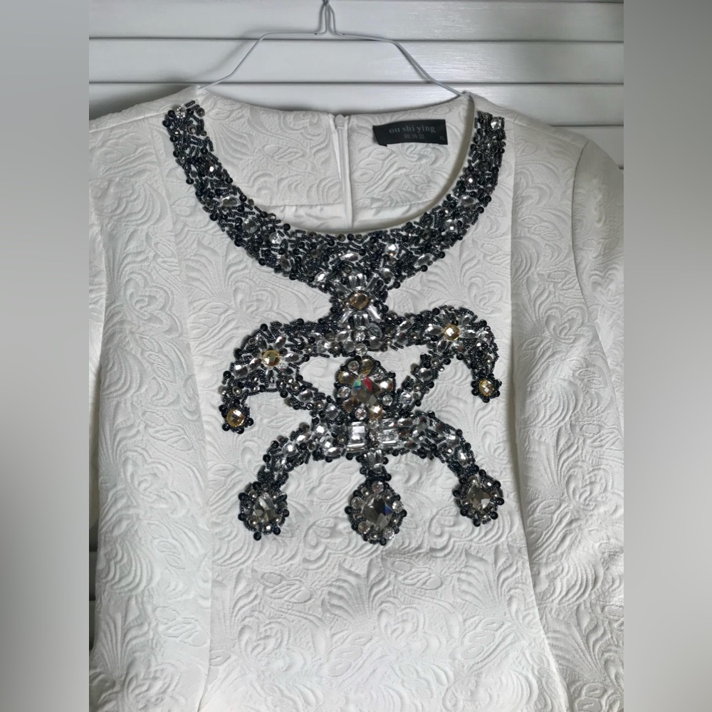 Pouf Cocktail White Jacquard Dress with Silver Sequins Embellished Design